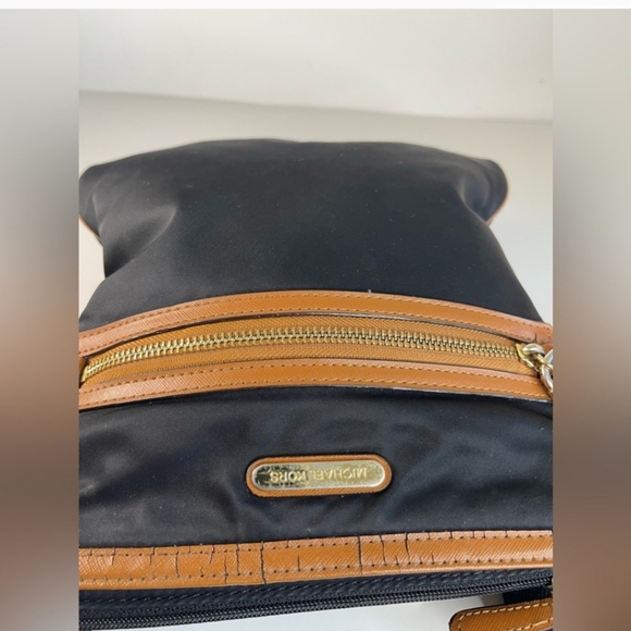 Michael Michael Kors Nylon Crossbody Bag EUC - Picture 7 of 12